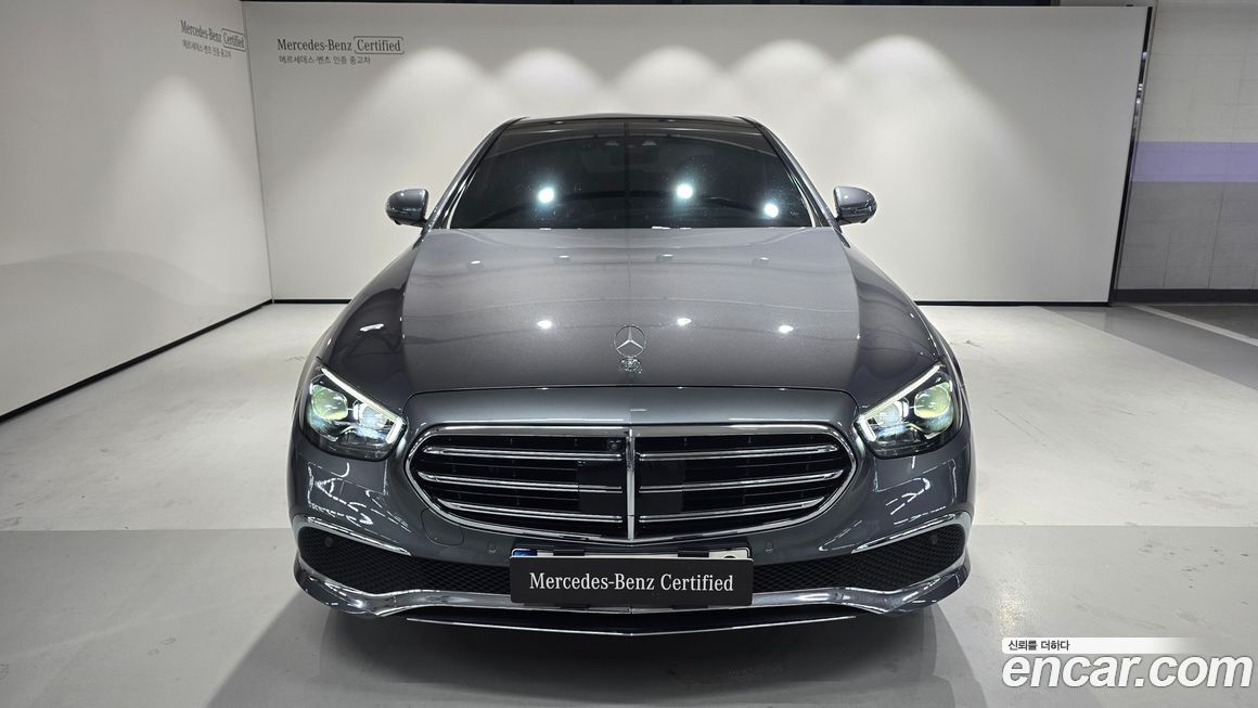Mercedes-Benz E-Class 2021