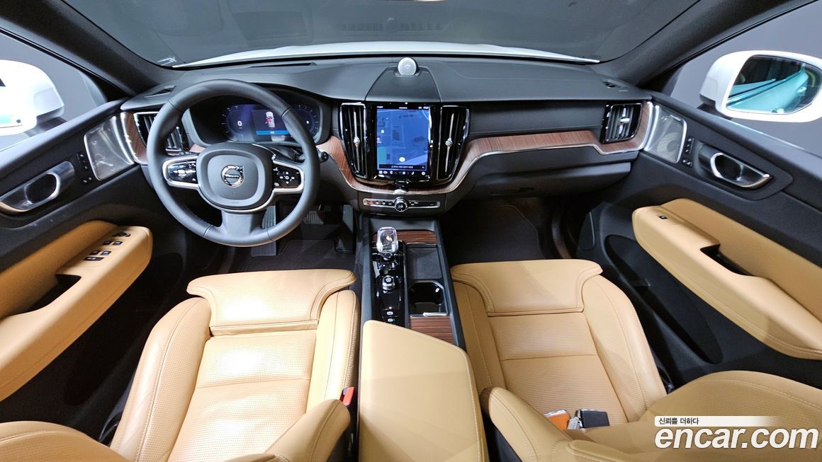 Volvo XC60 2023