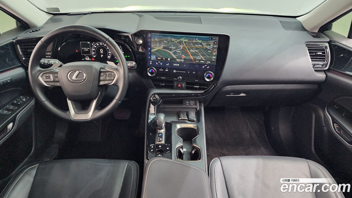 Lexus NX 2024
