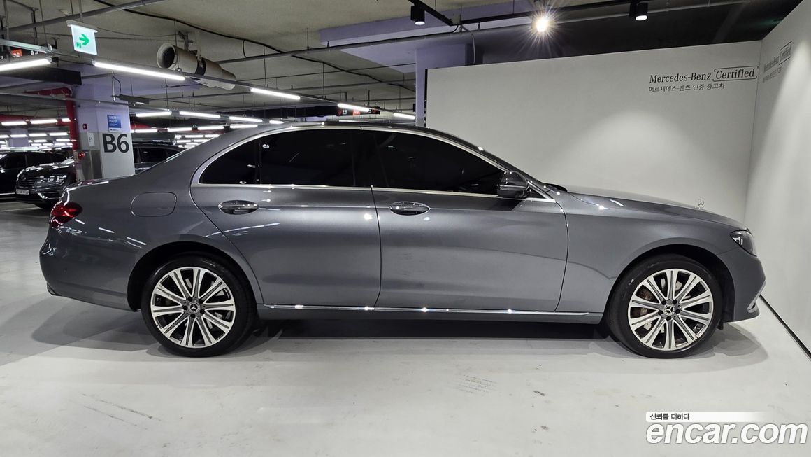Mercedes-Benz E-Class 2021