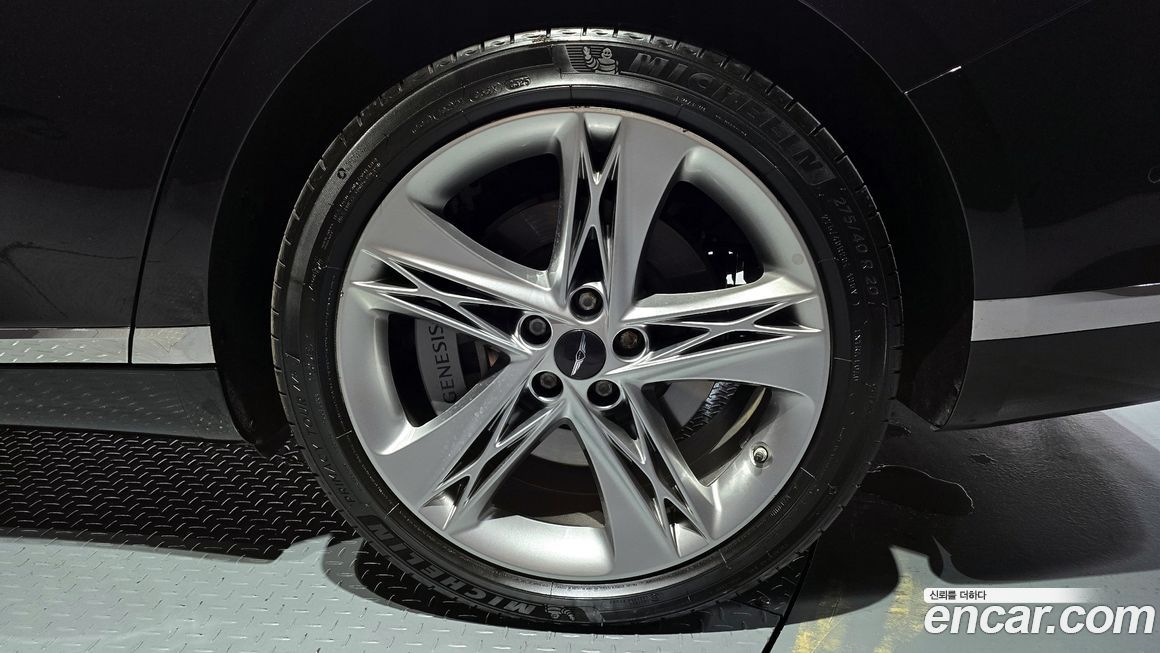 Genesis G90 2023