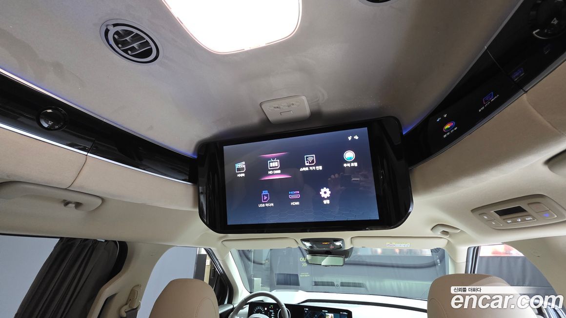 Kia Canival 2024