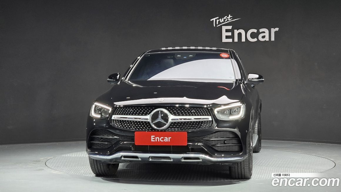 Mercedes-Benz GLC-Class 2023