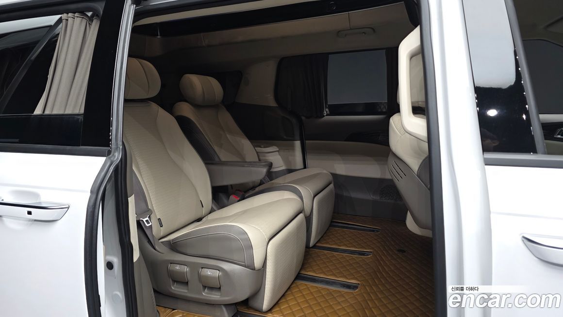 Kia Canival 2024