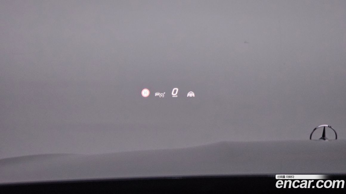 Mercedes-Benz E-Class 2024