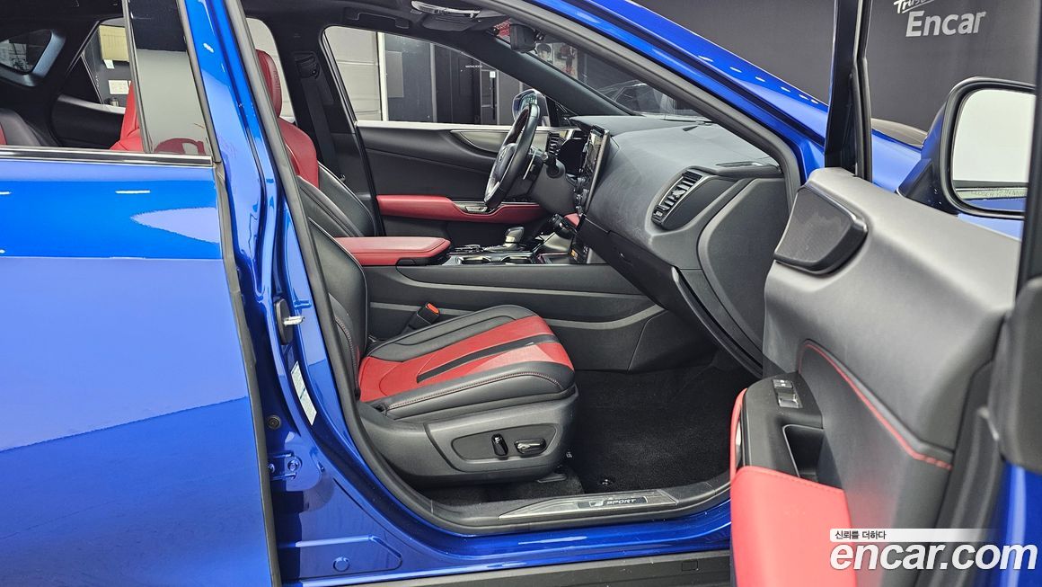 Lexus NX 2022