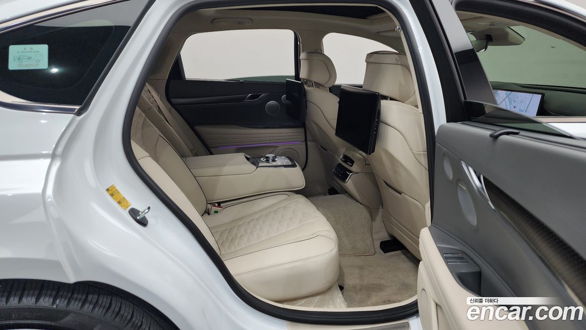 Genesis G80 2025