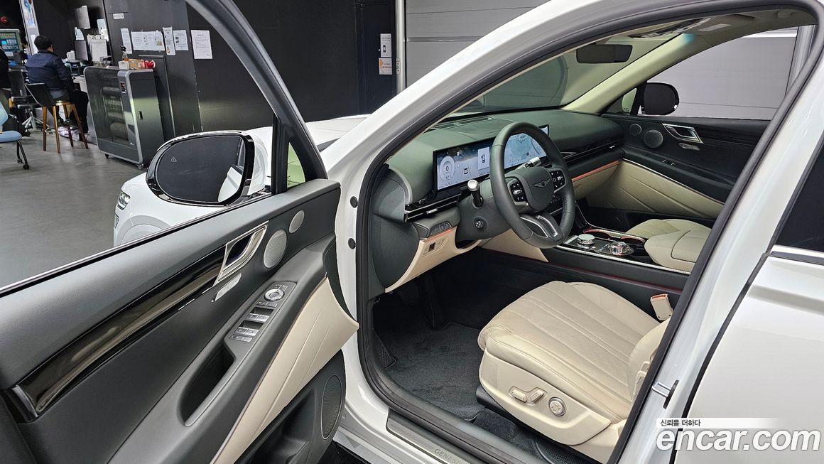 Genesis GV80 2025