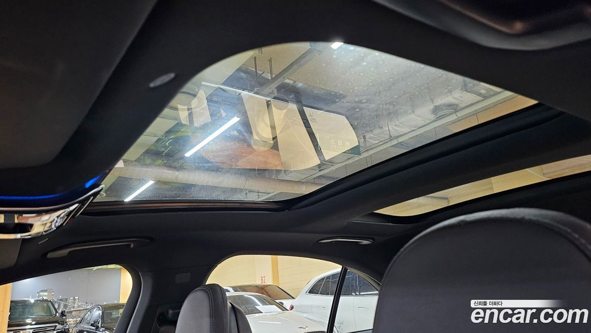 Mercedes-Benz E-Class 2024