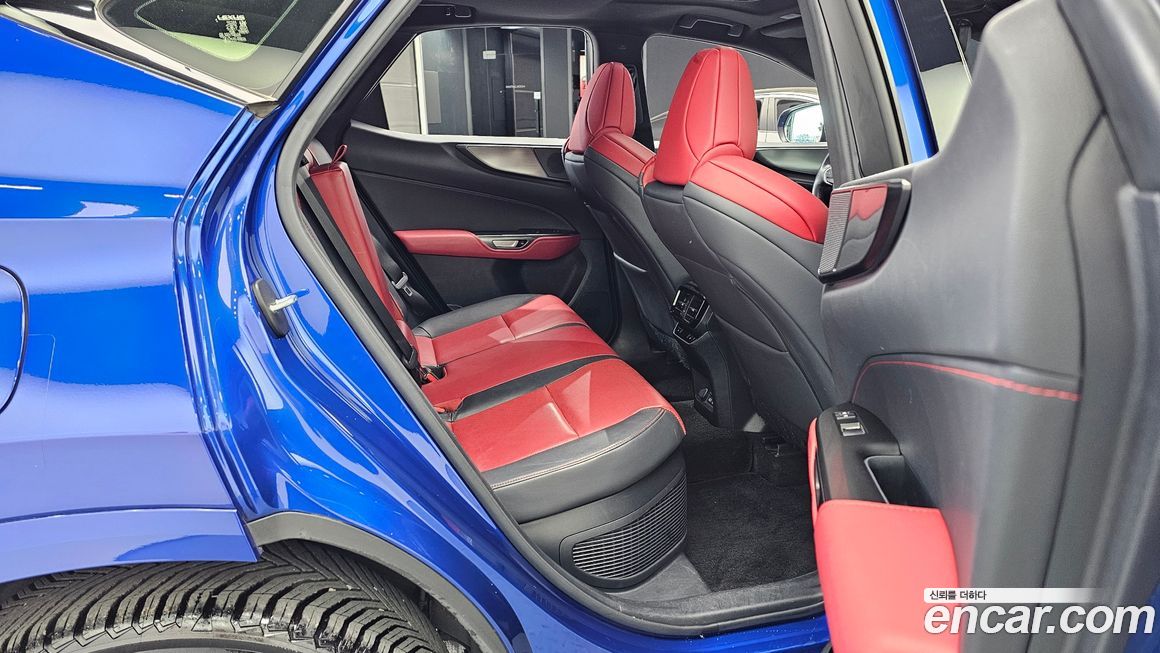 Lexus NX 2022
