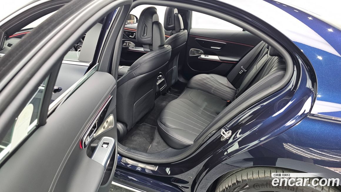 Mercedes-Benz E-Class 2024