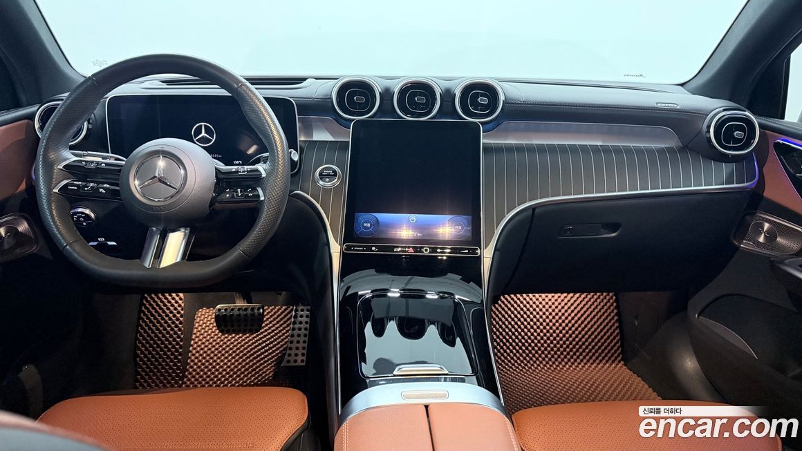 Mercedes-Benz GLC-Class 2024