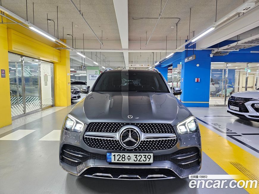 Mercedes-Benz GLE-Class 2021