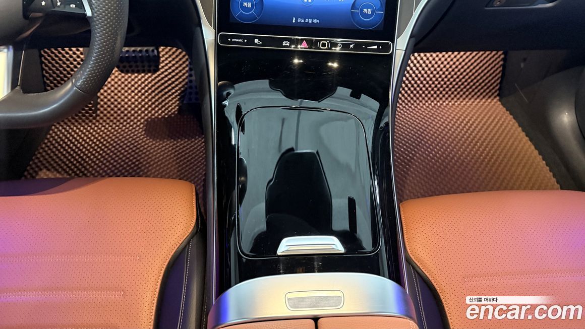 Mercedes-Benz GLC-Class 2024