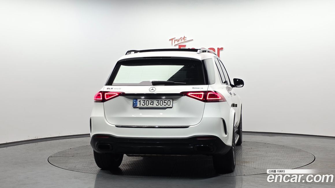 Mercedes-Benz GLE-Class 2021