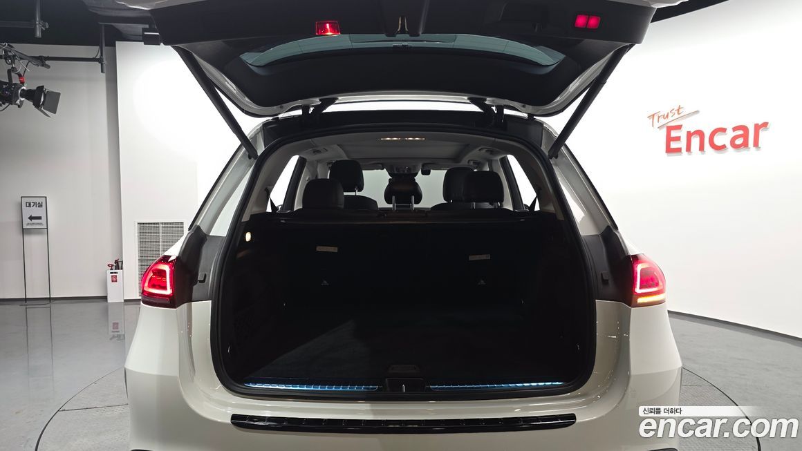 Mercedes-Benz GLE-Class 2021