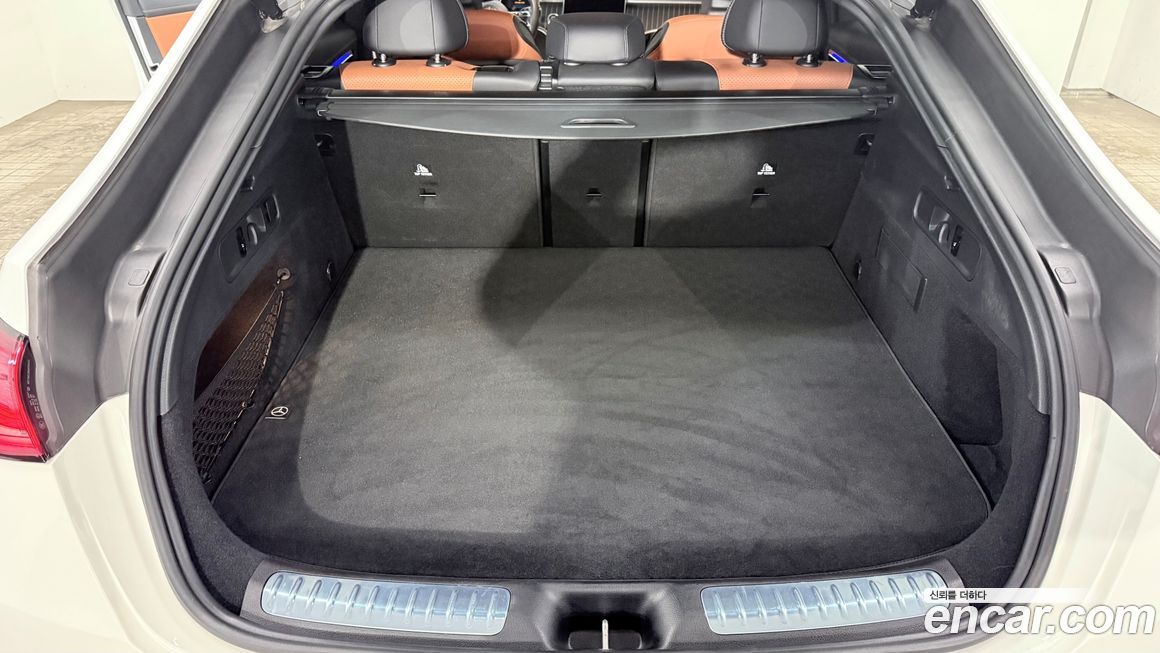 Mercedes-Benz GLC-Class 2024