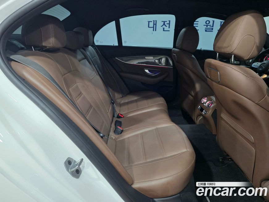 Mercedes-Benz E-Class 2019