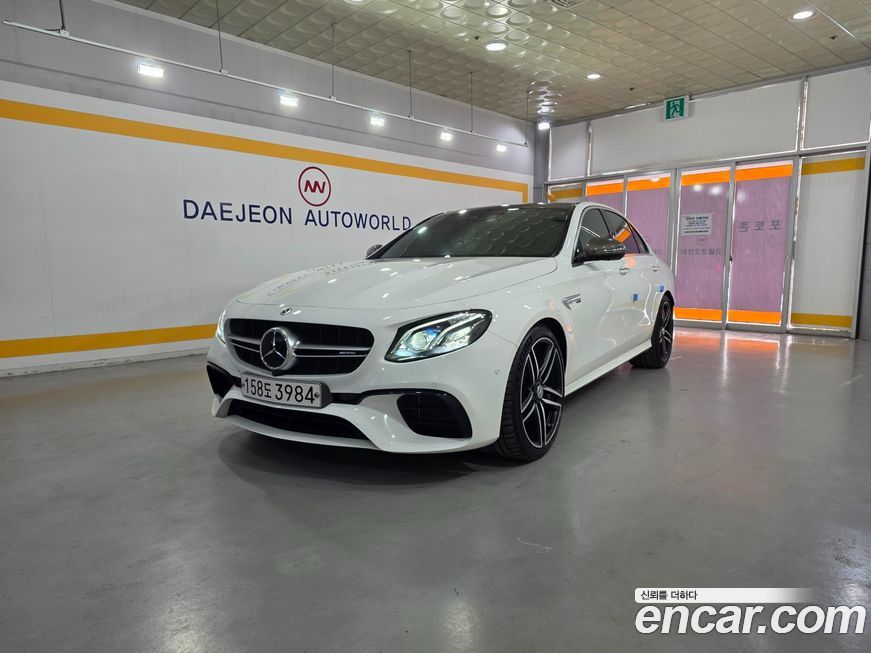 Mercedes-Benz E-Class 2019