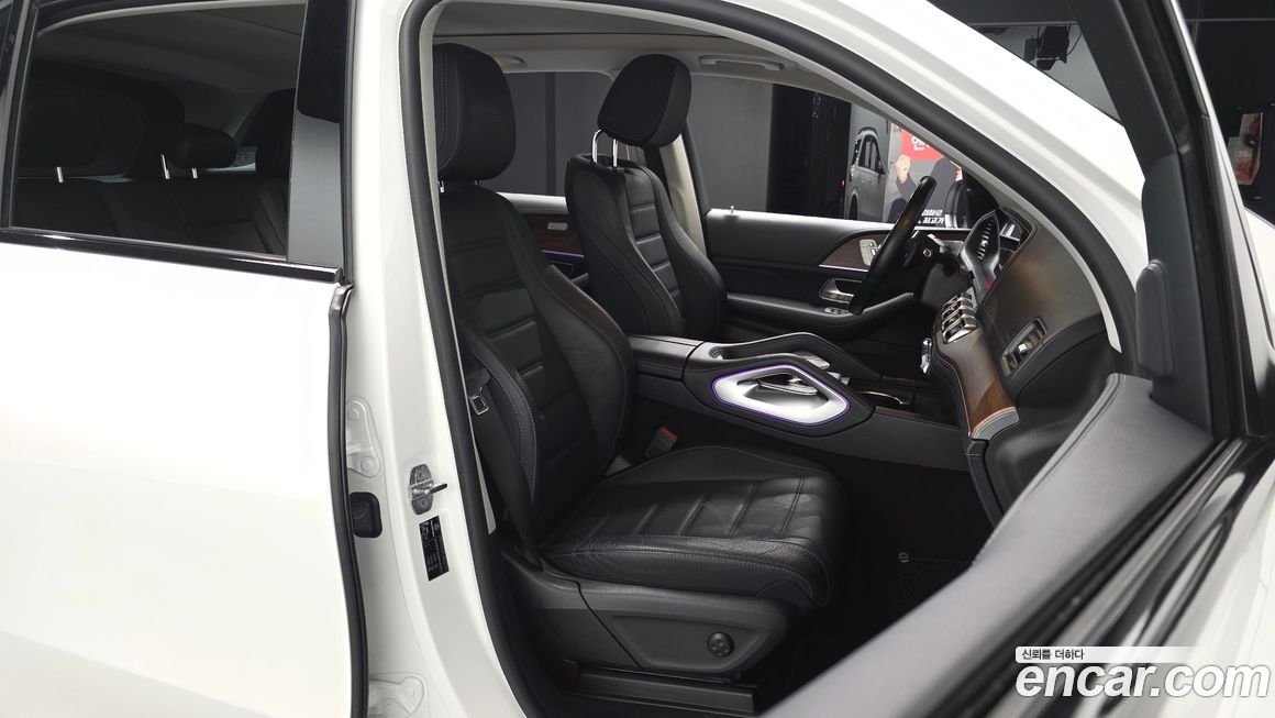 Mercedes-Benz GLE-Class 2021