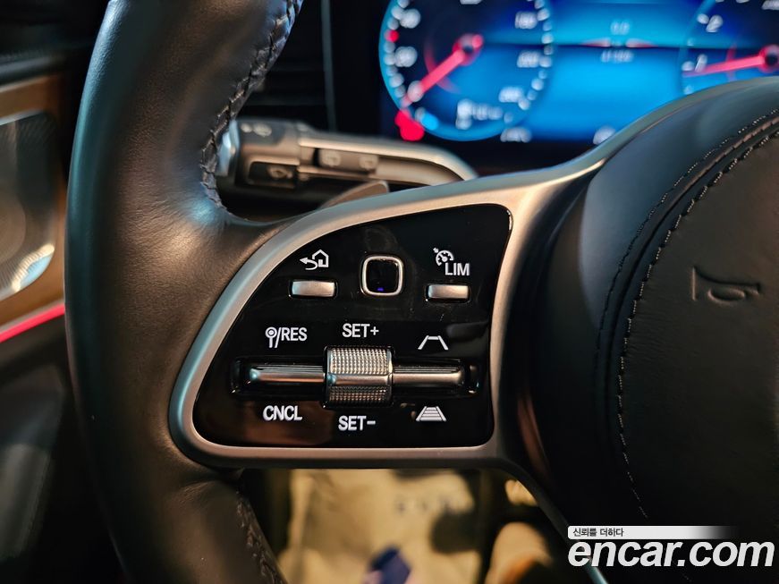 Mercedes-Benz GLE-Class 2021