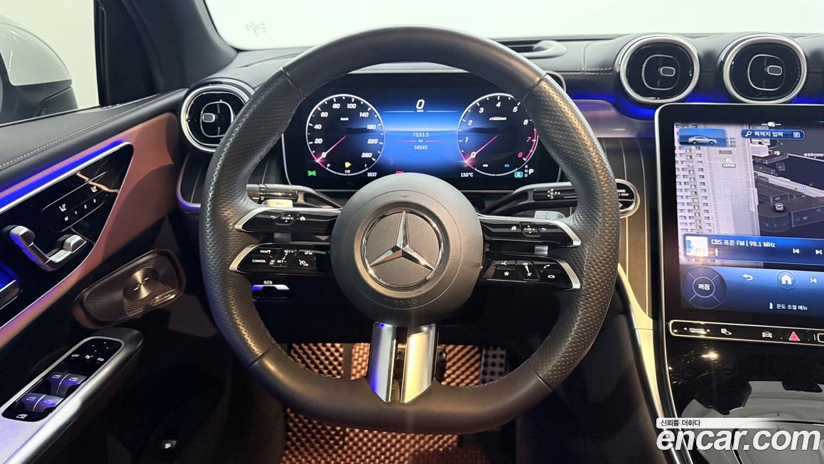 Mercedes-Benz GLC-Class 2024