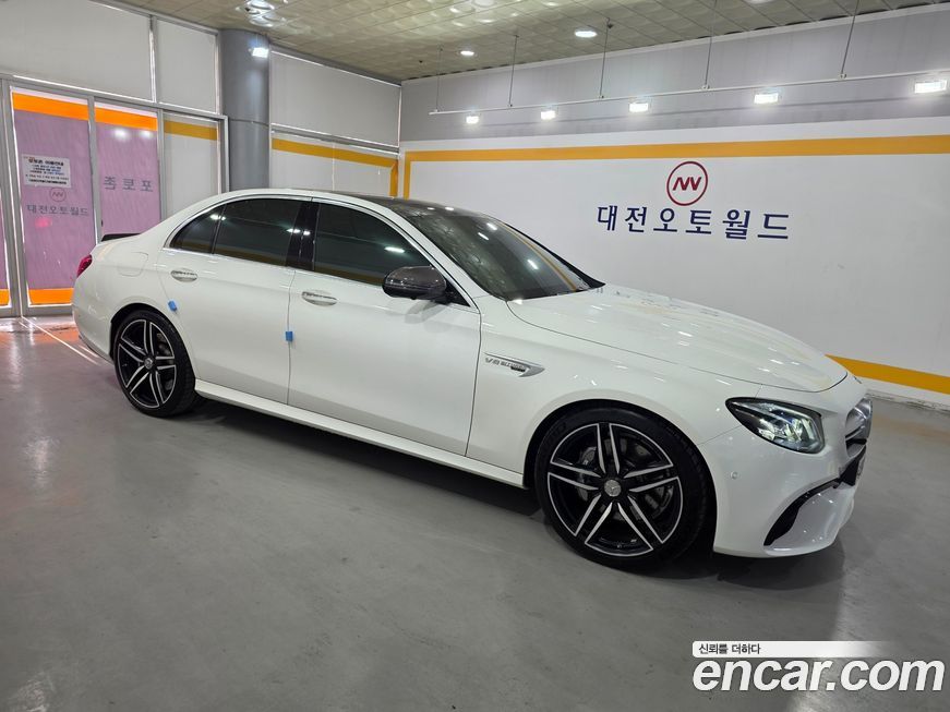 Mercedes-Benz E-Class 2019