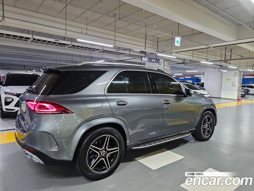 Mercedes-Benz GLE-Class 2021