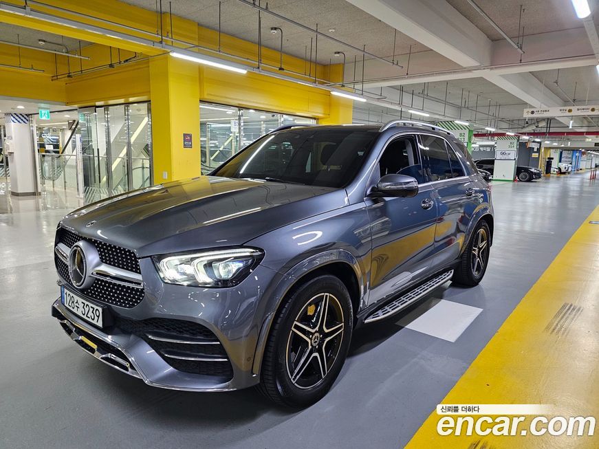 Mercedes-Benz GLE-Class 2021