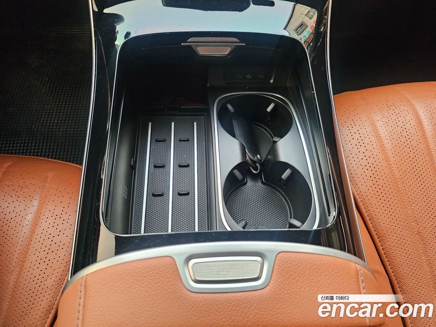 Mercedes-Benz S-Class 2022