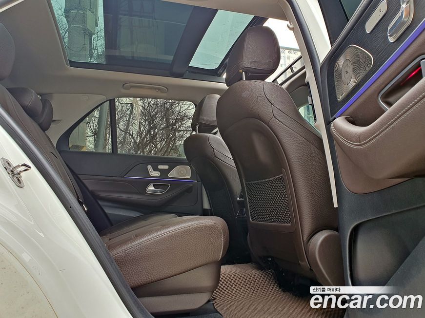 Mercedes-Benz GLE-Class 2023