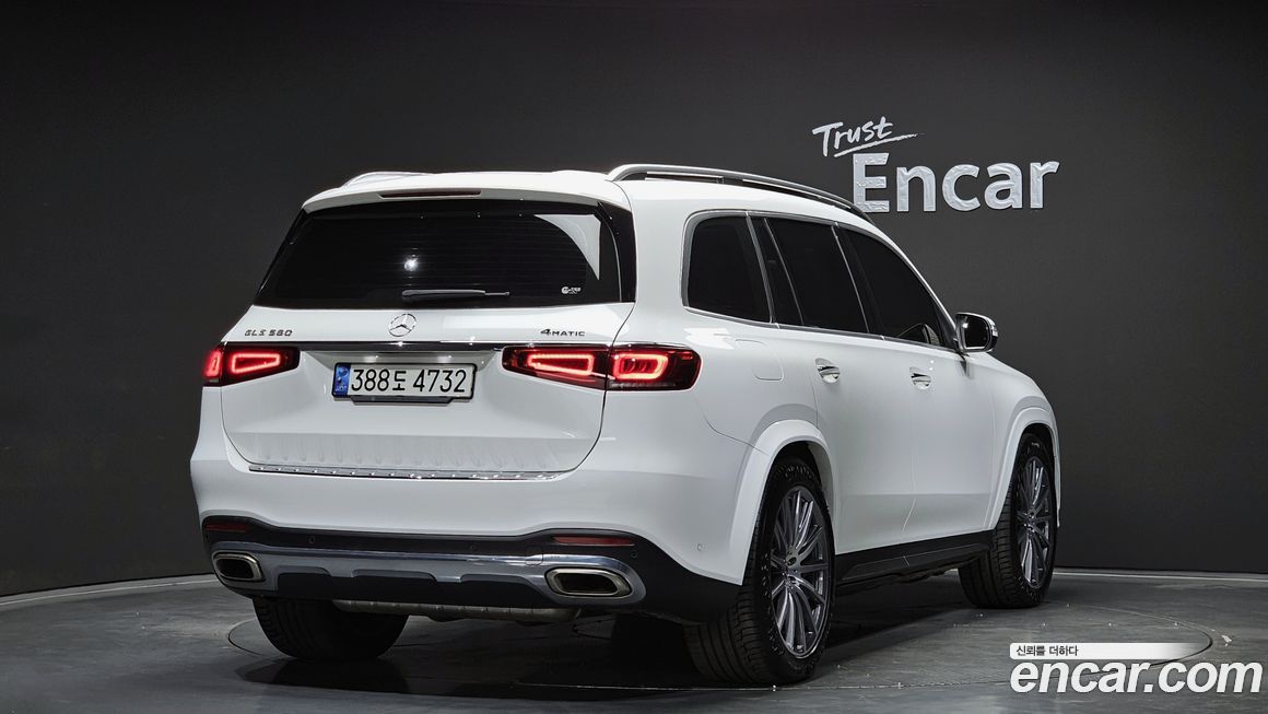 Mercedes-Benz GLS-Class 2021