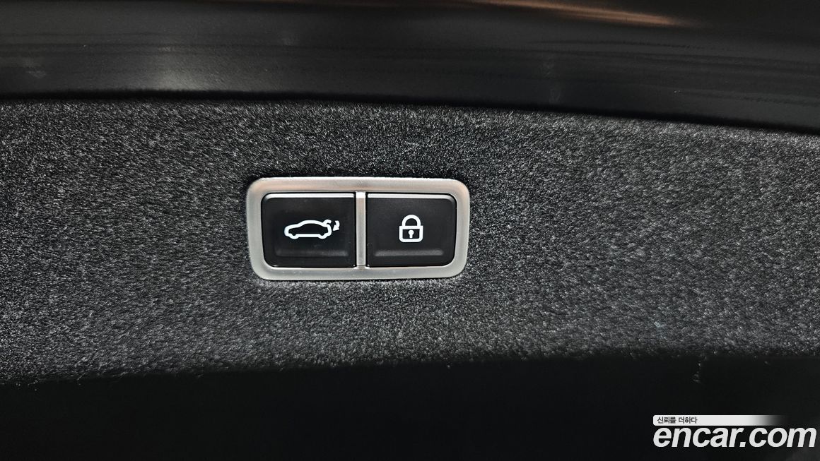 Genesis G90 2023