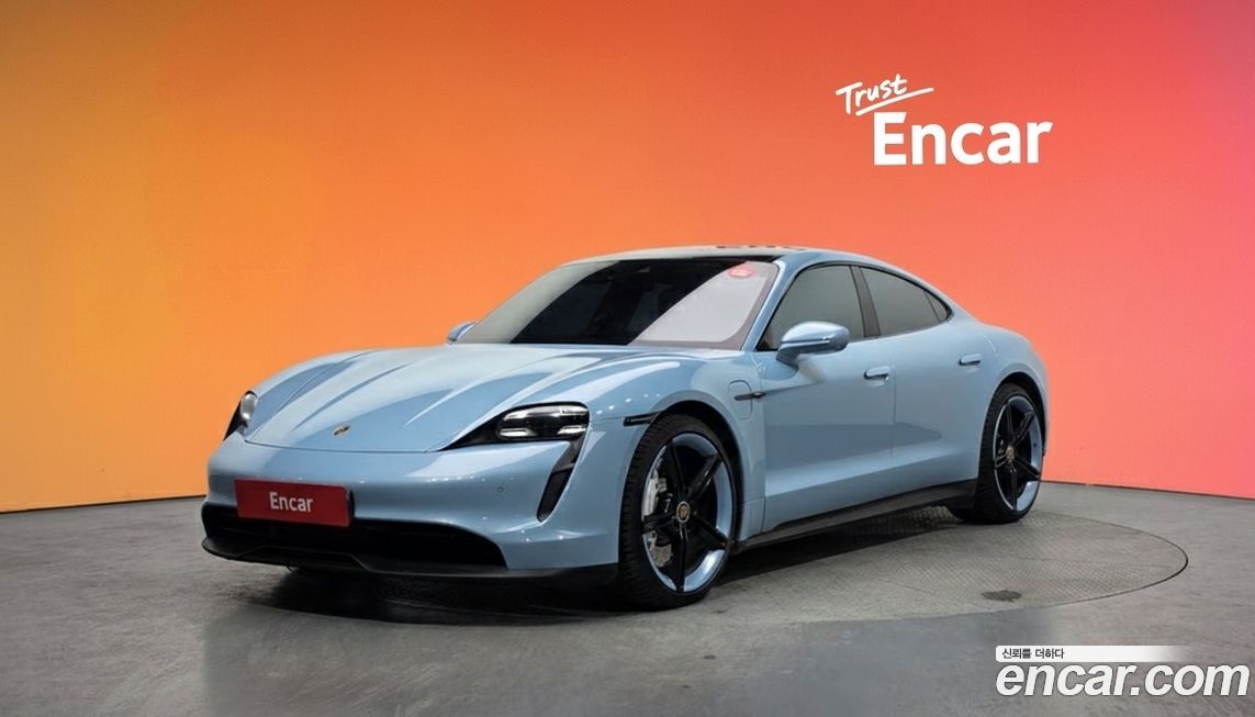 Porsche Taycan 2021