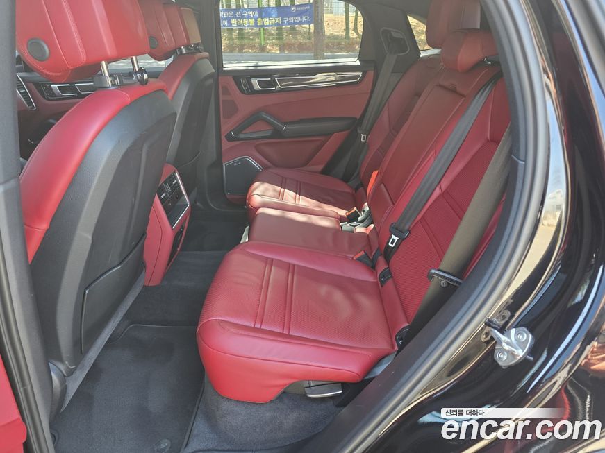 Porsche Cayenne 2020