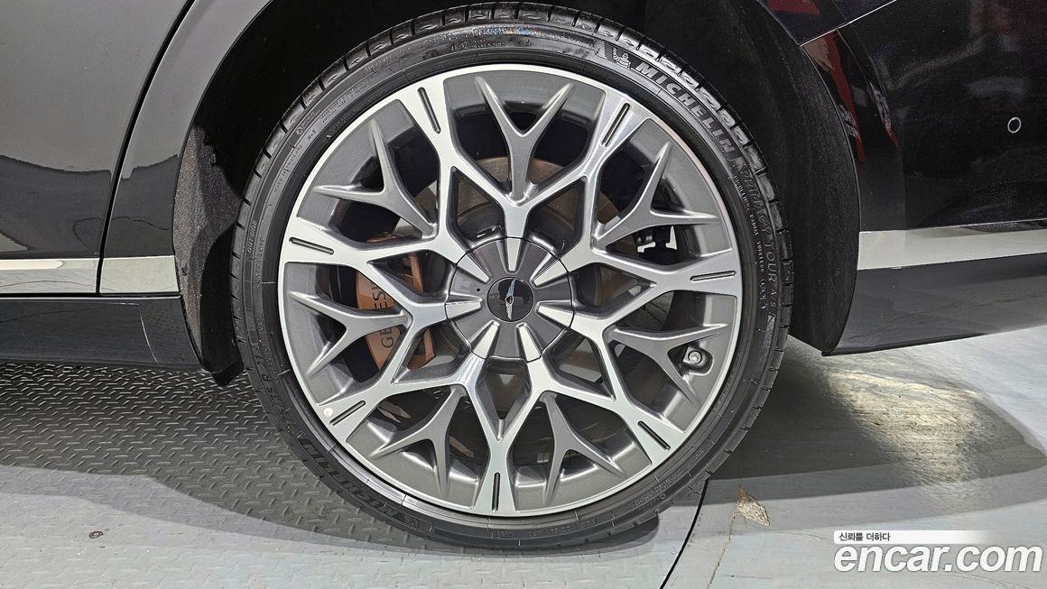 Genesis G90 2023