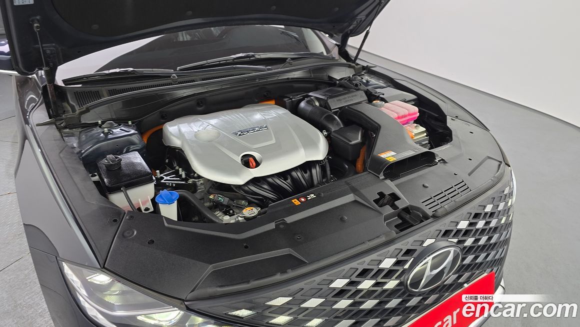 Hyundai Grandeur 2021