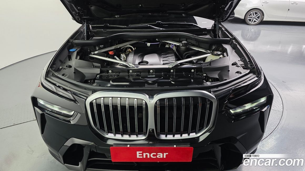 BMW X7 2024