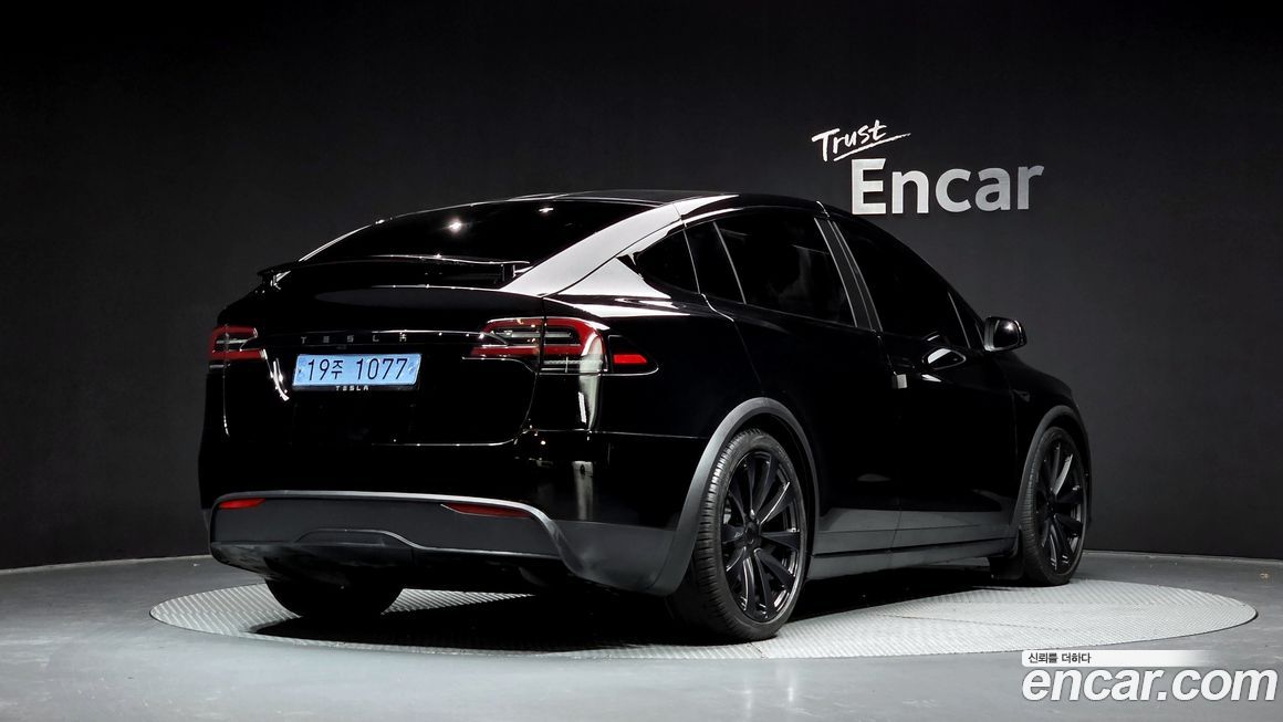 Tesla Model X 2023