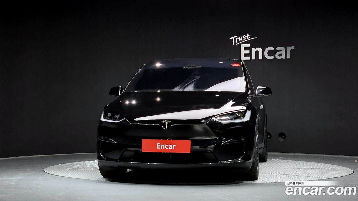 Tesla Model X 2023