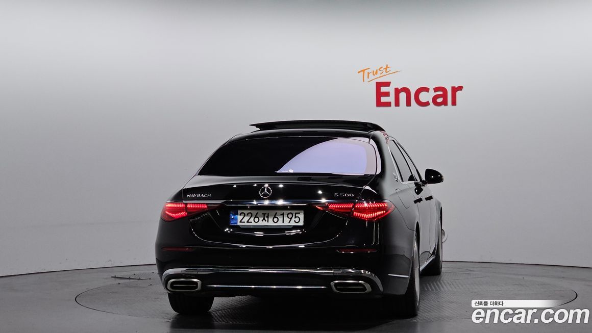 Mercedes-Benz S-Class 2022