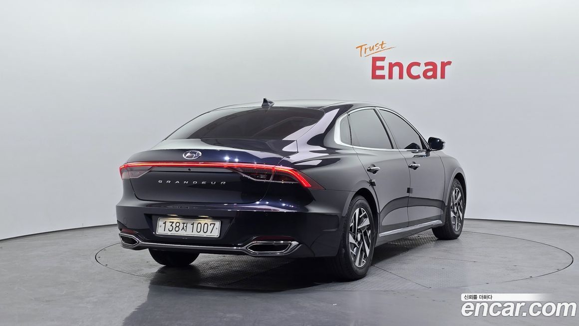 Hyundai Grandeur 2021