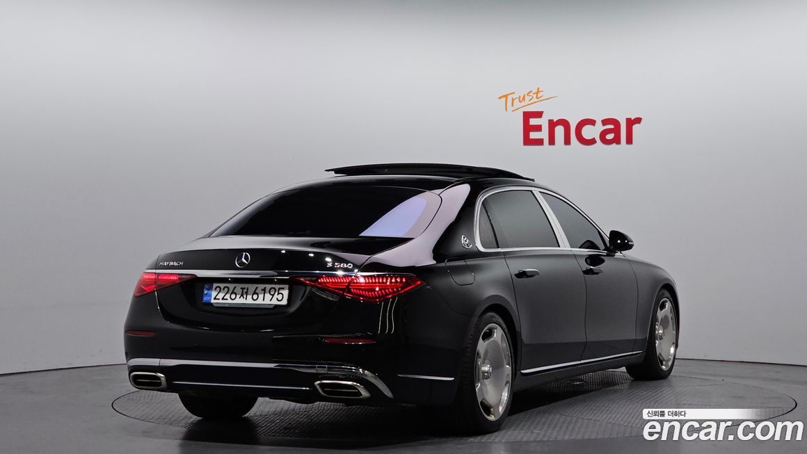 Mercedes-Benz S-Class 2022