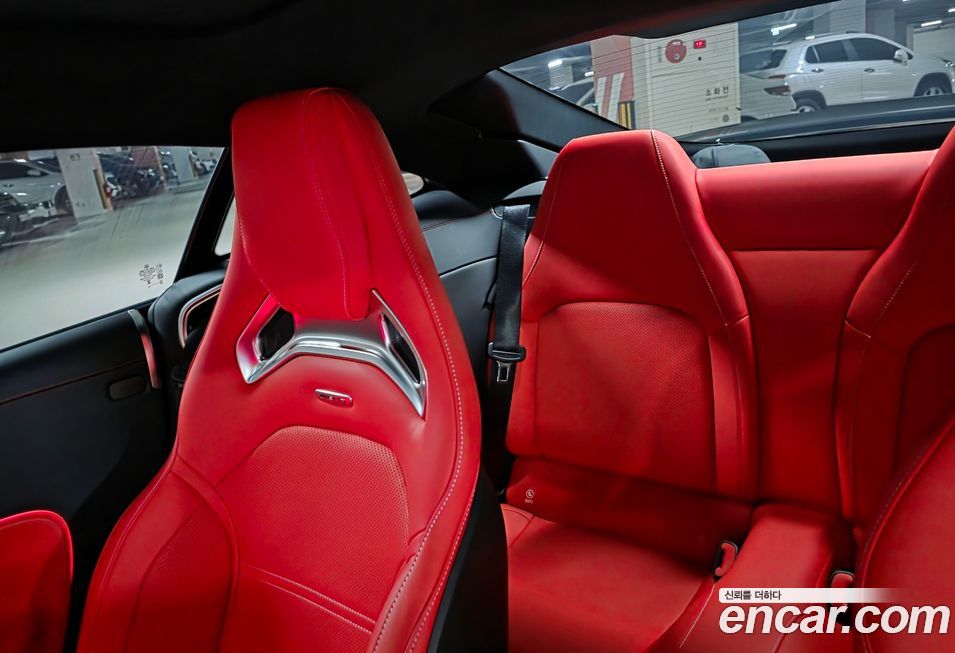 Mercedes-Benz AMG GT 2025