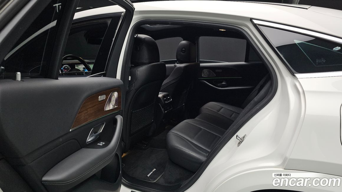 Mercedes-Benz GLE-Class 2021