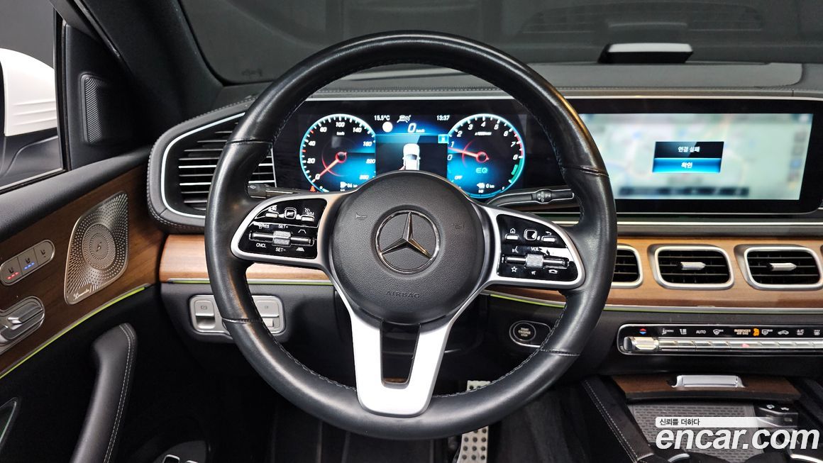 Mercedes-Benz GLE-Class 2021