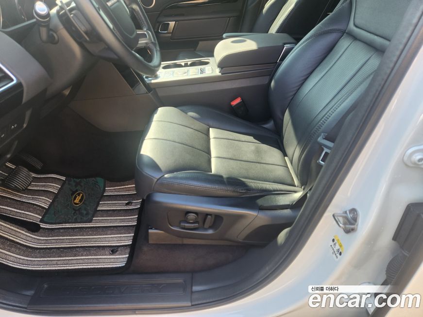 Land Rover Discovery 2019