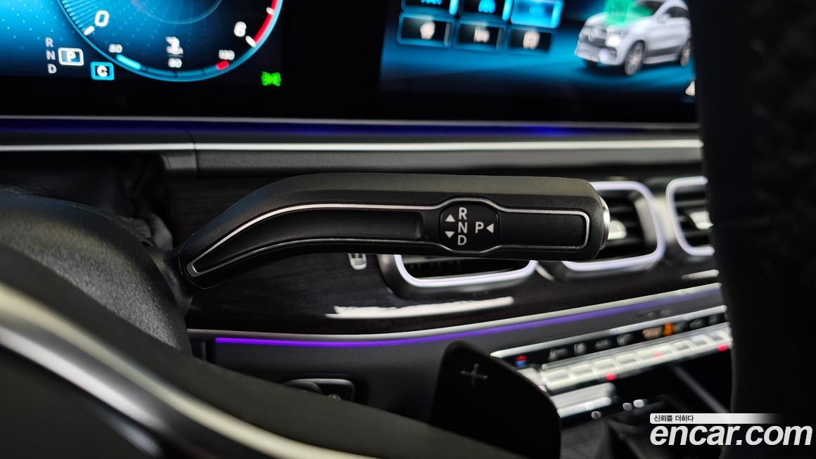 Mercedes-Benz GLE-Class 2023