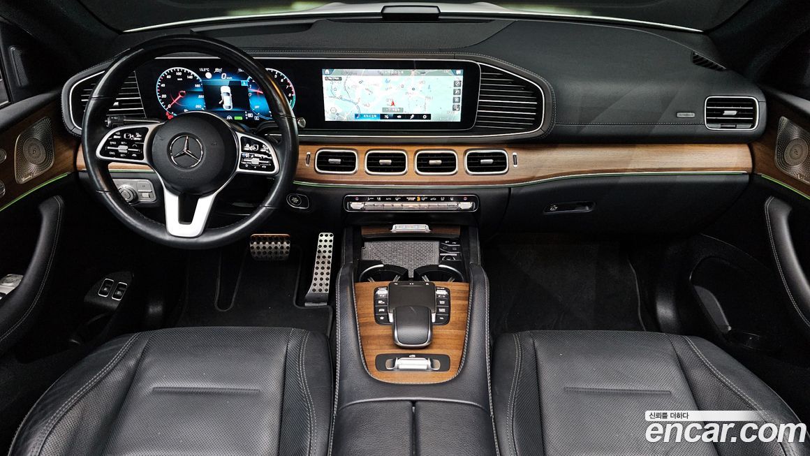 Mercedes-Benz GLE-Class 2021