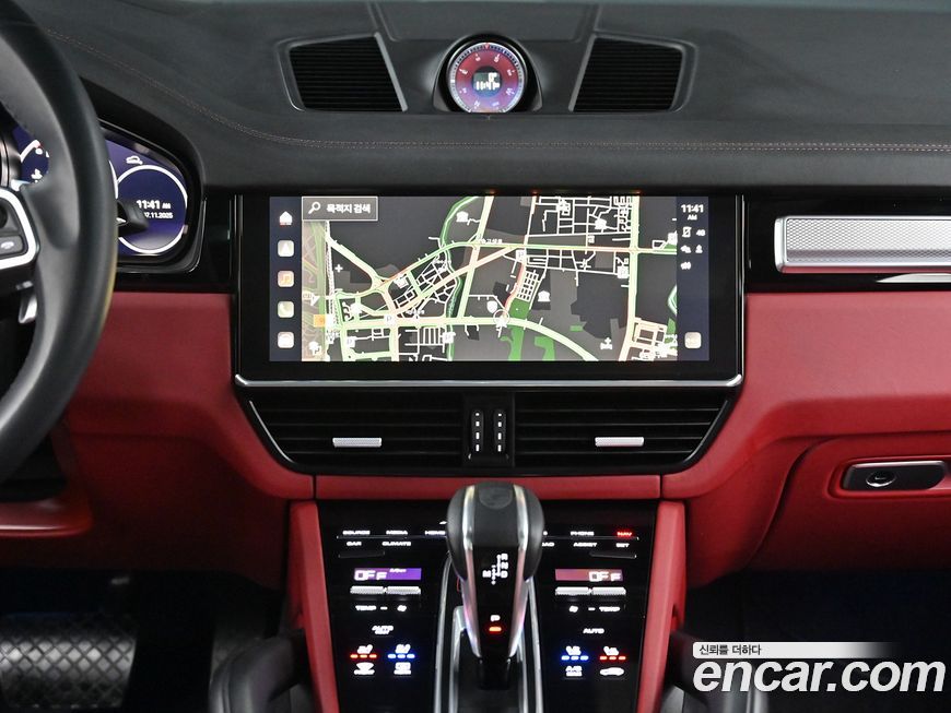 Porsche Cayenne 2023